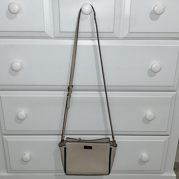 Kate Spade Cross-body Purse - Picture 8 of 8